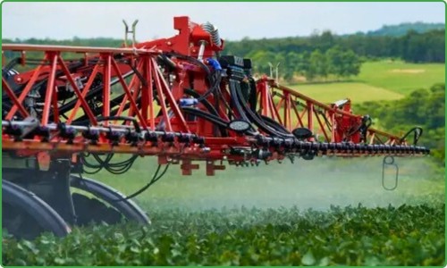 Aplicação de defensivos agrícolas